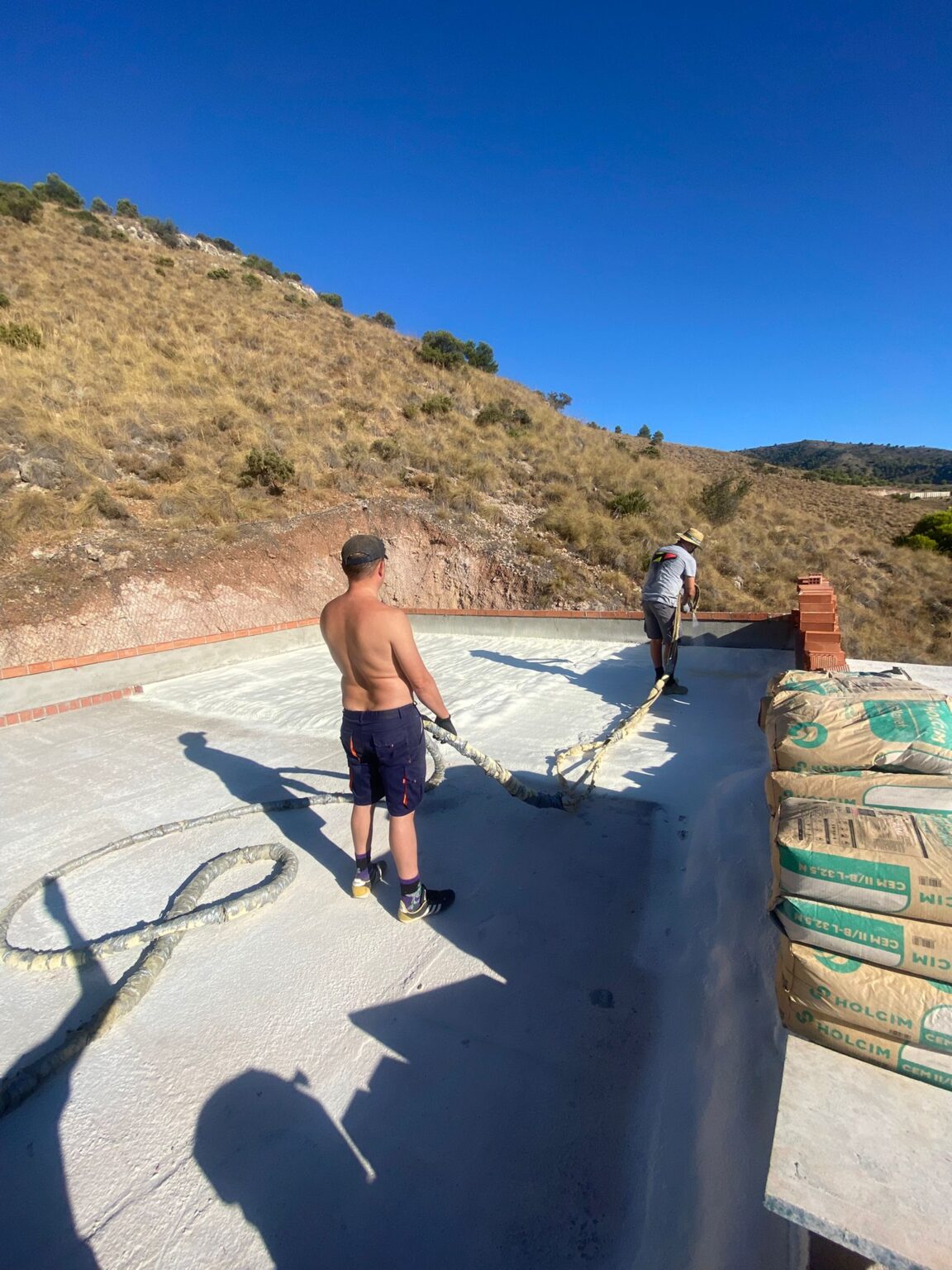 Protección técnica de forjados y estructuras metálicas contra el calor.
